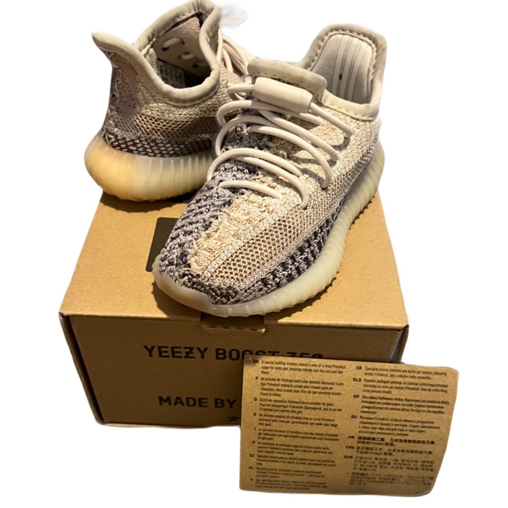 Yeezy Boost 350 V2 Infant